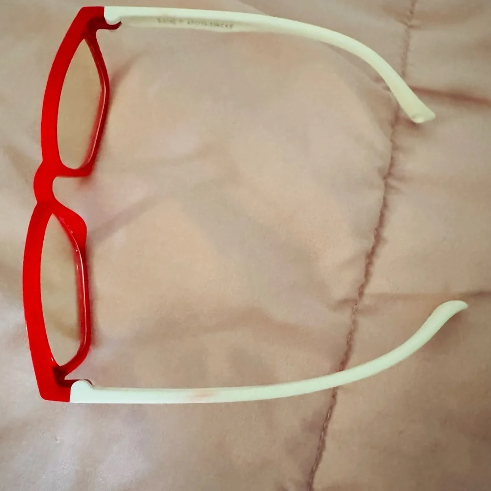 Kids blue light blocking glasses